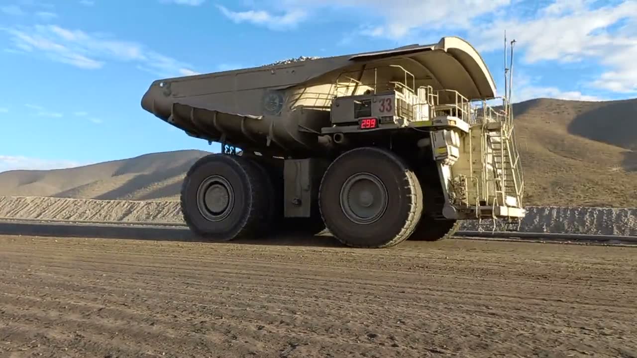 Vía de acarreo tratada con Earth Alive, sin levantar polvo